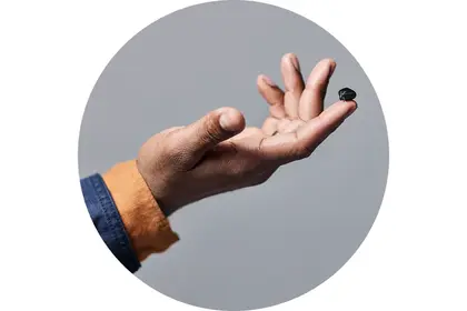 Insio Charge Go CIC IX on finger circle 1920x1080